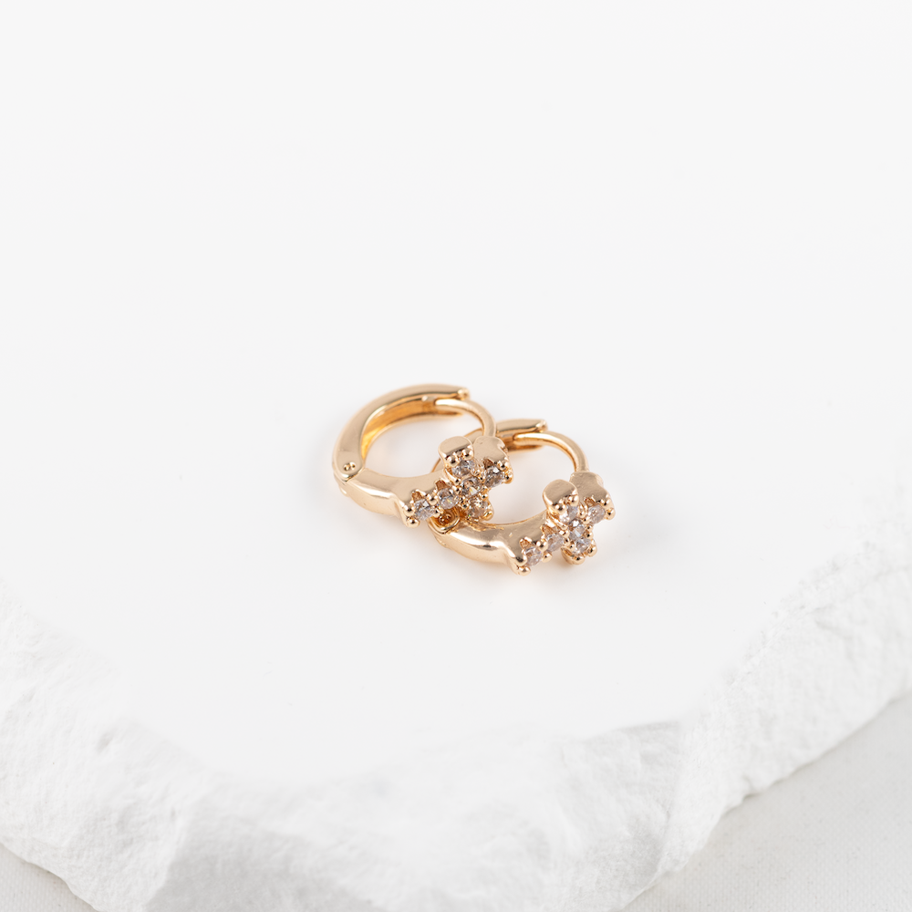 Krustiņa formas auskari rozā zelta apdarē "MARIJA"