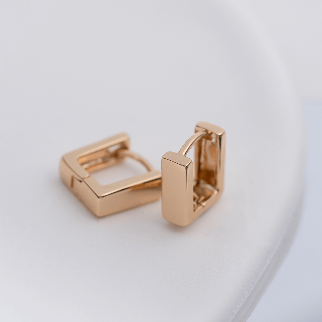 Rose gold square earrings 'KEROLA'