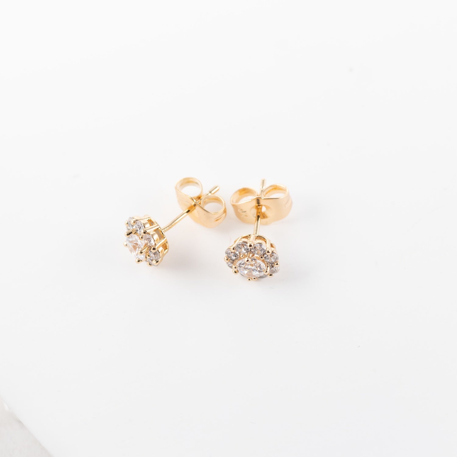 Antialerģiski nagliņauskari ar kristāliem 'ZITA'