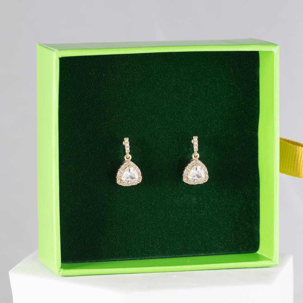 Antialerģiski nagliņauskari ar kristāliem 'SINTIJA'