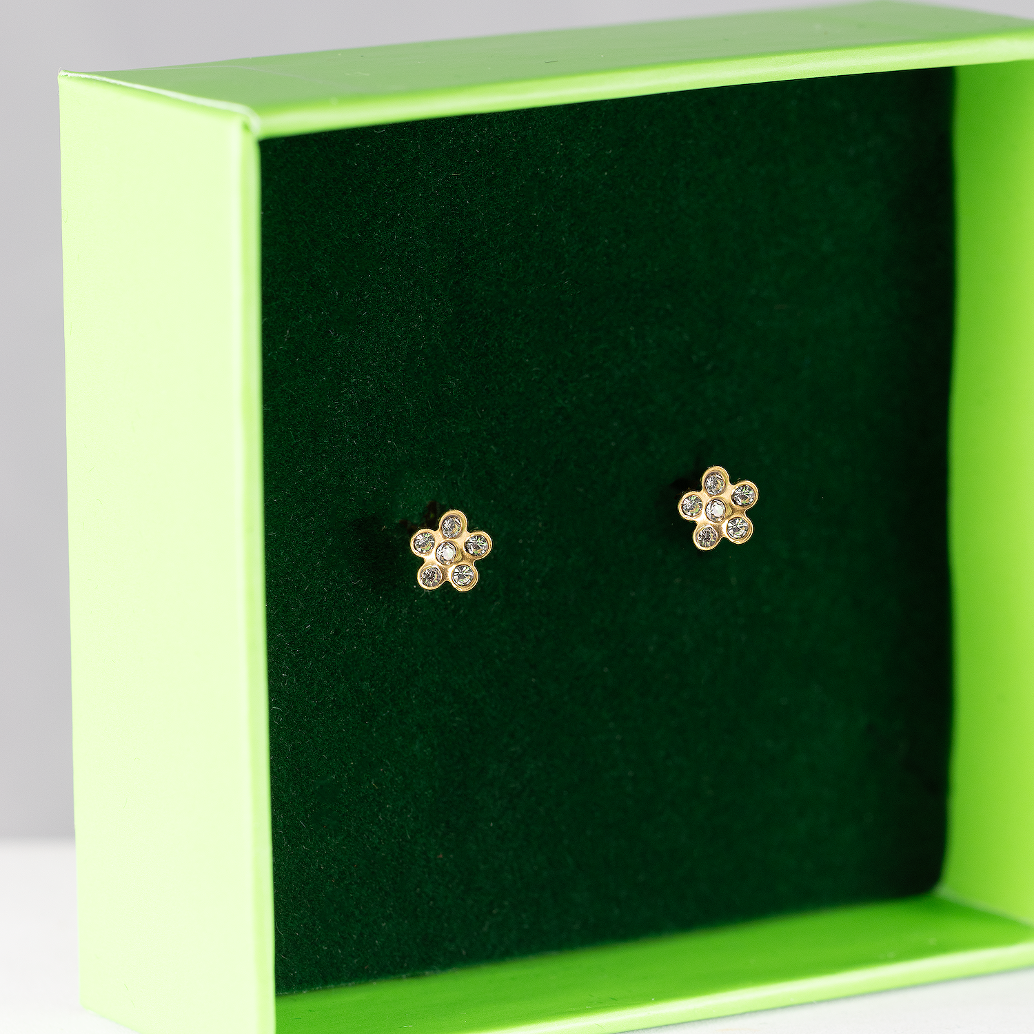 Antialerģiski Bērnu auskari 'PUĶES'