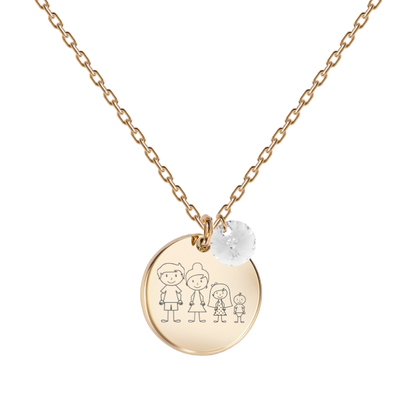 zelta kaklarota ar personalizētu gravētu ģimenes medaljonu ar caurspidigu kristālu