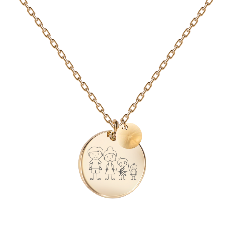 zelta kaklarota ar personalizētu gravētu ģimenes medaljonu ar bēšu kristālu