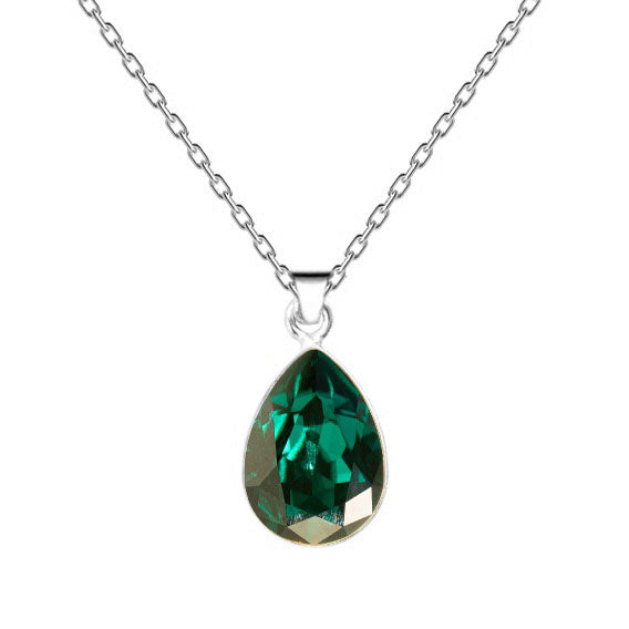 Klasiska Swarovski sudrabotā lāses kaklarota ar  emeralda kristālu